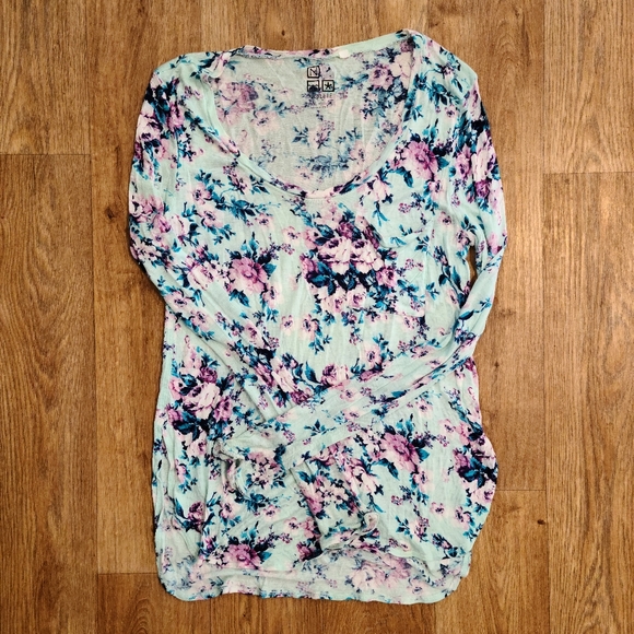 Nollie Long Sleeve Rayon Top - Picture 3 of 7